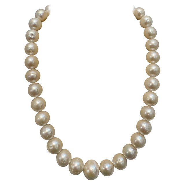 34 Round White Fresh Water Pearls Strand Necklace Set in Silver Clasp, 16 Inch For Sale - Image 9 of 18