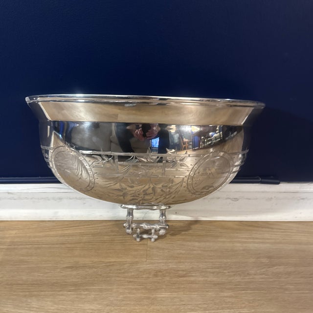 Vintage Silver Plate Meat Dome For Sale In New York - Image 6 of 7