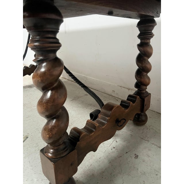 Monastery Table with Twisted Legs in Walnut, 1800s For Sale - Image 14 of 18
