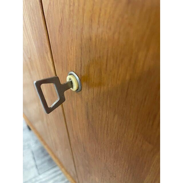 1970s Vintage Sideboard from Tatra Nafromtok, 1970 For Sale - Image 5 of 7