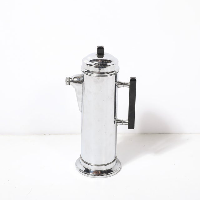 1930s 1930s Art Deco Chrome & Black Bakelite Cocktail Shaker For Sale - Image 5 of 13