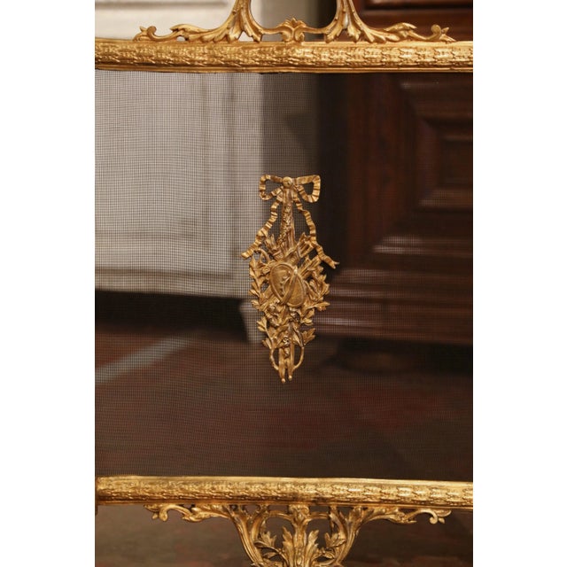 Rococo 19th Century French Louis XVI Rococo Bronze Dore and Mesh Fireplace Screen For Sale - Image 3 of 10
