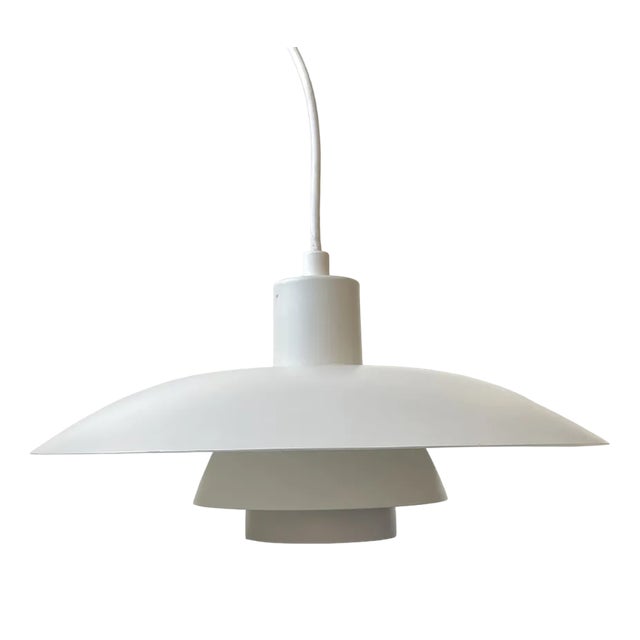 Vintage White PH4 / 3 Pendant Lamps by Poul Henningsen for Louis Poulsen, Set of 2 For Sale