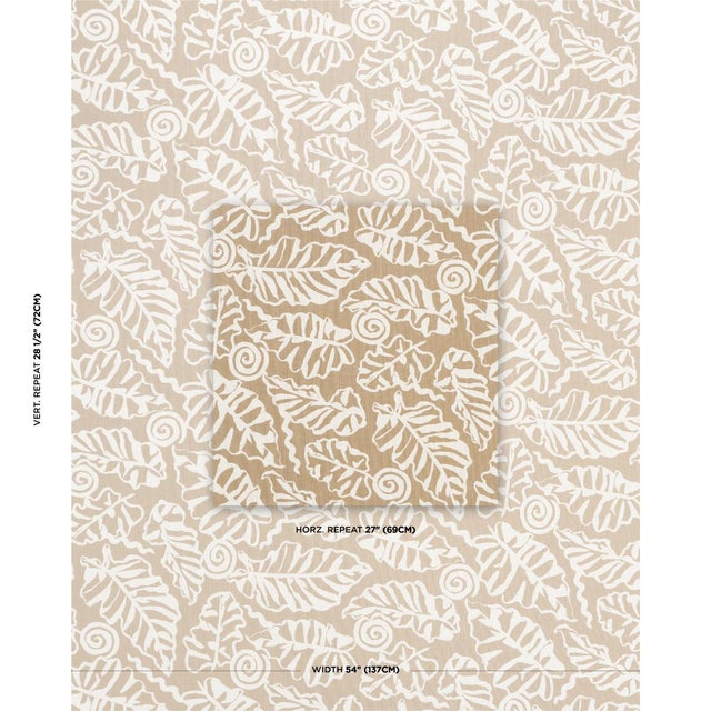 Based on hand-painted artwork created in our studio, Del Mar Indoor/Outdoor fabric is a loose, lively print with tropical...