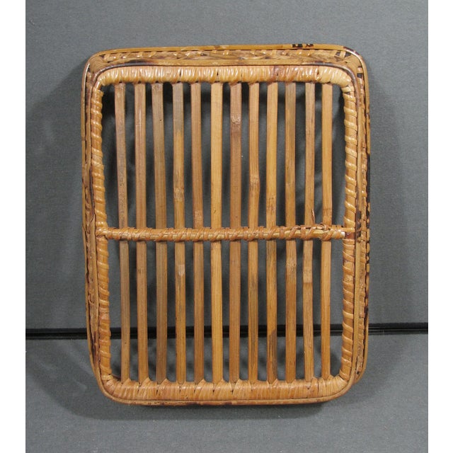 2020s Vintage Handwoven Rattan & Bamboo Swirl Tray, Mid-Century Modern Style For Sale - Image 5 of 6