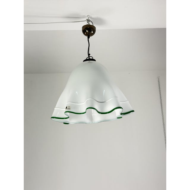 Venini Milk and Green Murano Glass Fazzoletto Pendant in the style of Venini, 1970s. For Sale - Image 4 of 12
