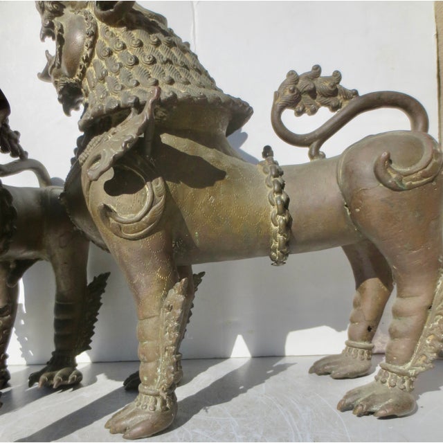Antique 18th-19th Century Nepali Bronze Temple Lions - A Pair of 2 For Sale - Image 9 of 16