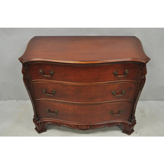 Vintage Georgian Style Mahogany Bow Front 3 Dovetailed Drawer Bachelor Chest Dresser by John Stuart. Circa Mid 20th...