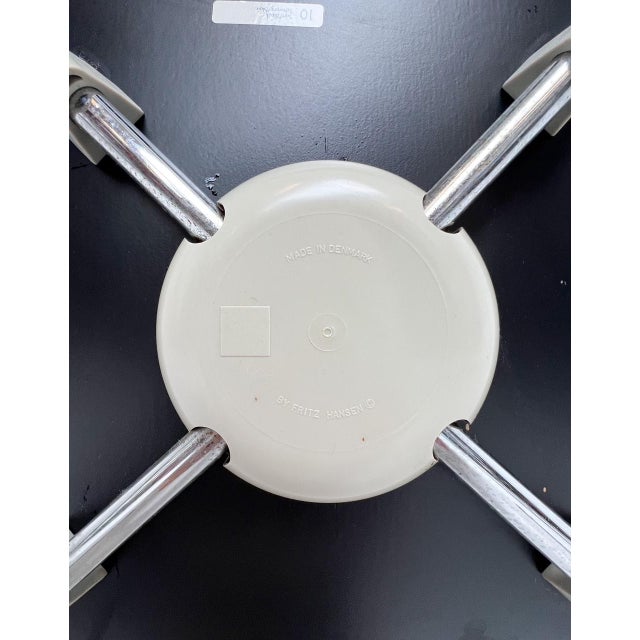 Set of Model 3107 Chairs by Arne Jacobsen for Fritz Hansen, 1990s For Sale - Image 9 of 11