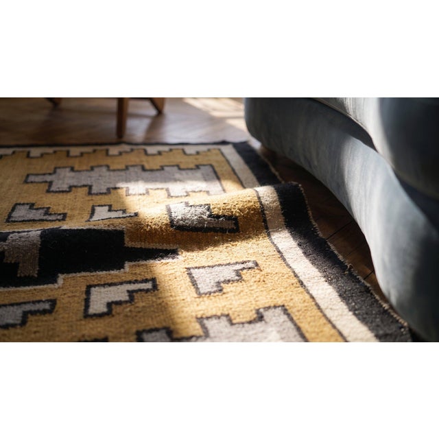 1930s Yellow Medallion Tribal Antique American Navajo Rug 3' 6"x 5' Flatweave Wool Carpet For Sale - Image 9 of 9