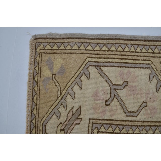 1960s Tan Vintage Natural Muted Large Size Area Rug For Sale - Image 9 of 11