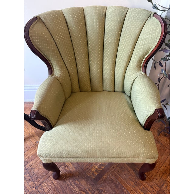 Pair of 2 Mid-20th Century Vintage Hollywood Regency / Art Deco Revival Wingback Accent Chairs in Pristine Condition For Sale - Image 14 of 15