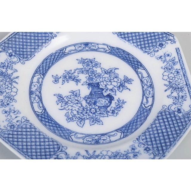 Early 20th Century Octagonal Hoangho Series Lunch Plates in Faience from Rörstrand, Set of 6 For Sale - Image 3 of 5