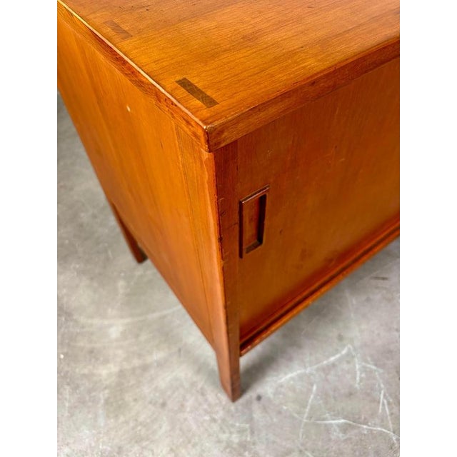 Wood Teak Sideboard with Sliding Doors by Gianfranco Frattini, 1957 For Sale - Image 7 of 12