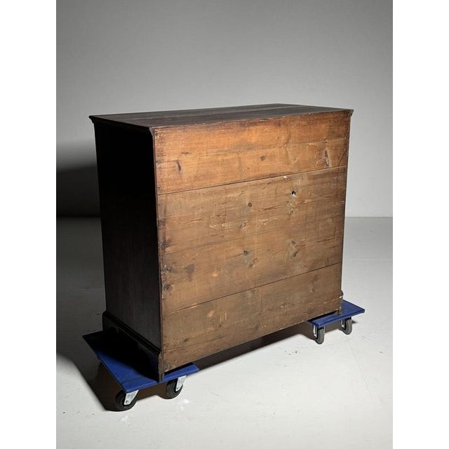 Large 19th Century English Chest of Drawers For Sale - Image 3 of 16