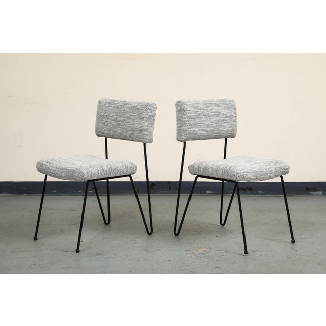 Pair of Midcentury Modern Case Study Iron Chairs With Cowtan Performance Fabric For Sale In New York - Image 6 of 10