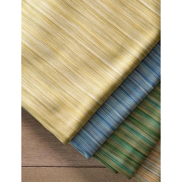 Palla has a lovely tactility with its exquisite woven quality enhanced by the space-dyed yarn used here. A fresh palette...