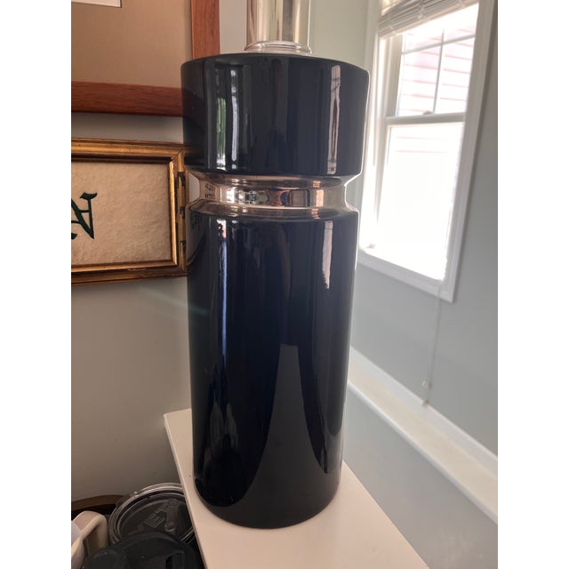 Vintage 1960's Mid Century Modern Art Deco Ceramic Black and Platinum Italian Lamp - Pierre Cardin Style For Sale - Image 4 of 4