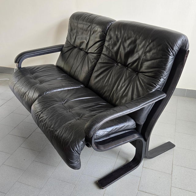 Vintage Scandinavian Two-Seater Sofa in Black Leather and Curved Wood, 1970s For Sale - Image 18 of 18