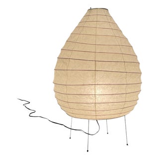 Mid 20th Century Isamu Noguchi 22N Akari Light Sculpture For Sale