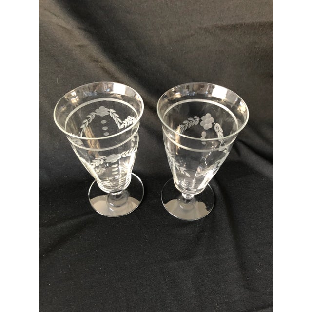 Vintage Floral Etched Glass Ice Tea Glasses - Set of 2 For Sale - Image 4 of 5