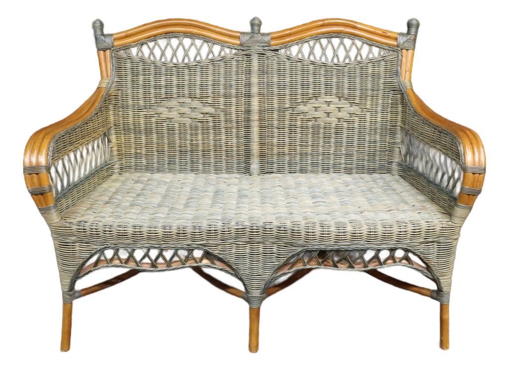 Wicker Loveseat With Decorative Lattice Back