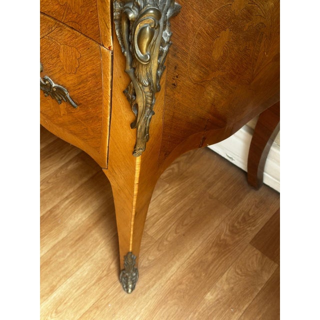 Louis XV Style Marquetry Bombé Commode with Marble Top, 1800s For Sale - Image 15 of 18