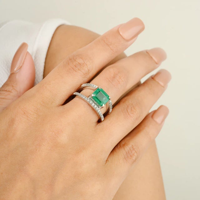 Cushion Cut Emerald & Diamond Double Band Engagement Ring Size 6.5 For Sale In New York - Image 6 of 11