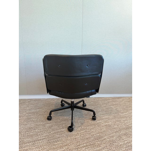 Charles + Ray Eames 'Time Life' Chair, 1985 For Sale - Image 10 of 13