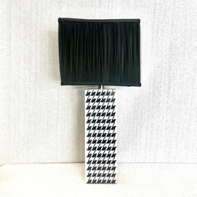 Porcelain Houndstooth Table Lamp For Sale - Image 9 of 9