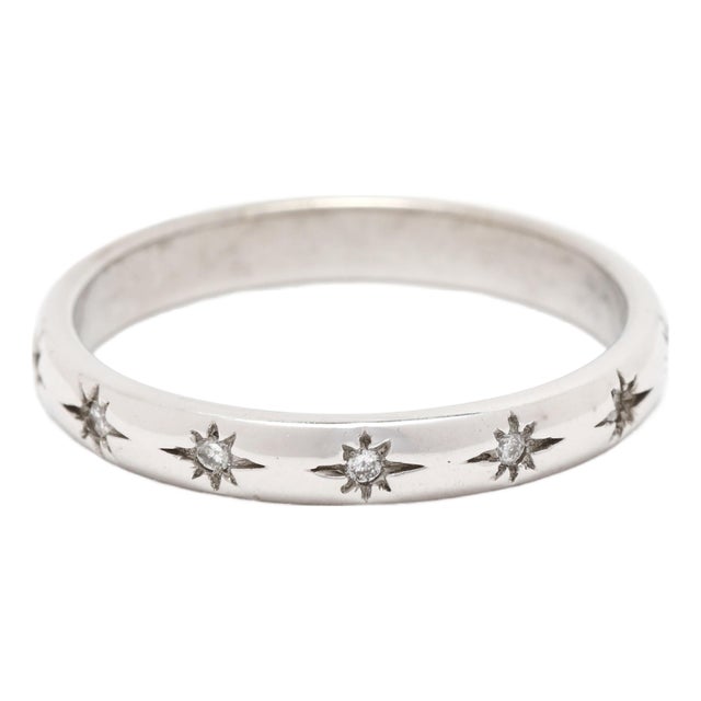 Diamond Star Band Ring, 14k White Gold, Ring Size 5, Stackable For Sale