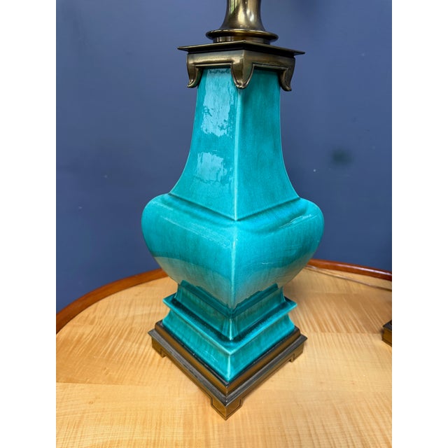 Ceramic 1950s Pair of Ceramic and Brass Table Lamps by Edwin Cole for Stiffel Mid Century For Sale - Image 7 of 17