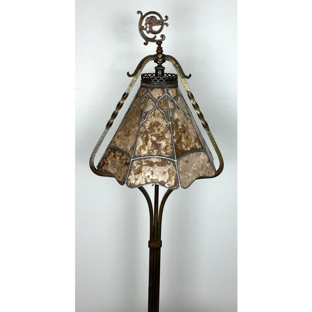 Arts and Crafts Floor Lamp With Original Mica Shade & Table Top, Crest & Co. Floor Lamp For Sale - Image 12 of 12