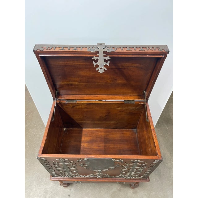 Metal Late 20th Century Vintage Tudor Style Wood and Iron Trunk on Stand For Sale - Image 7 of 12