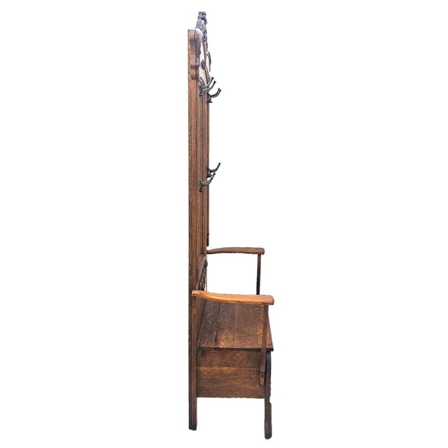 Antique American Tiger Oak Hall Tree With Carved Crest, Beveled Mirror & Storage Bench, C. 1900 For Sale In Los Angeles - Image 6 of 18