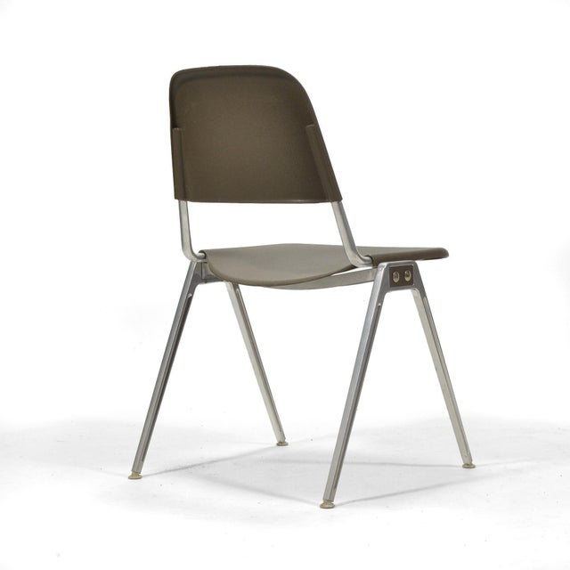 Mid-Century Modern Don Albinson Stacking Side Chairs by Knoll Set of 8 For Sale - Image 3 of 11