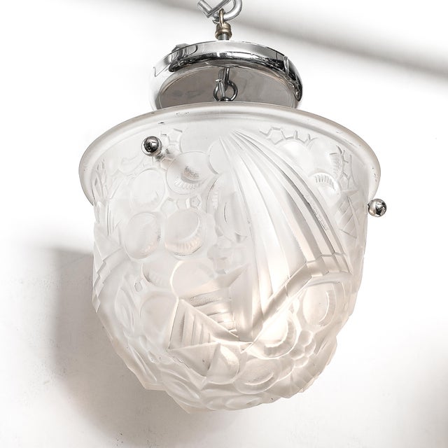 Art Deco Molded & Frosted Glass Pendant W/ Cubist Detailing by Muller Freres For Sale In New York - Image 6 of 16