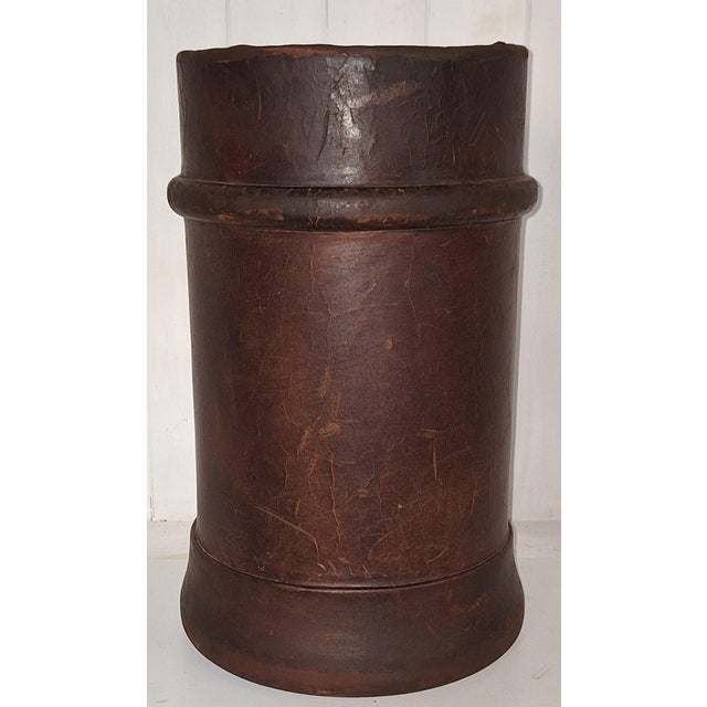 1930s Art Deco Wastepaper Basket in Brown Cowhide Leather, 1930s For Sale - Image 5 of 5