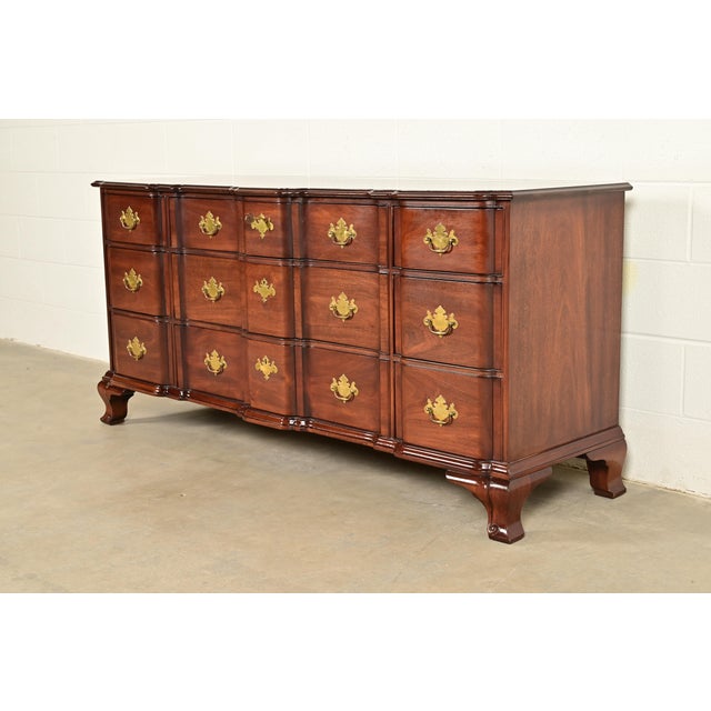 English Kindel Furniture Georgian Carved Solid Mahogany Block Front Triple Dresser For Sale - Image 3 of 18