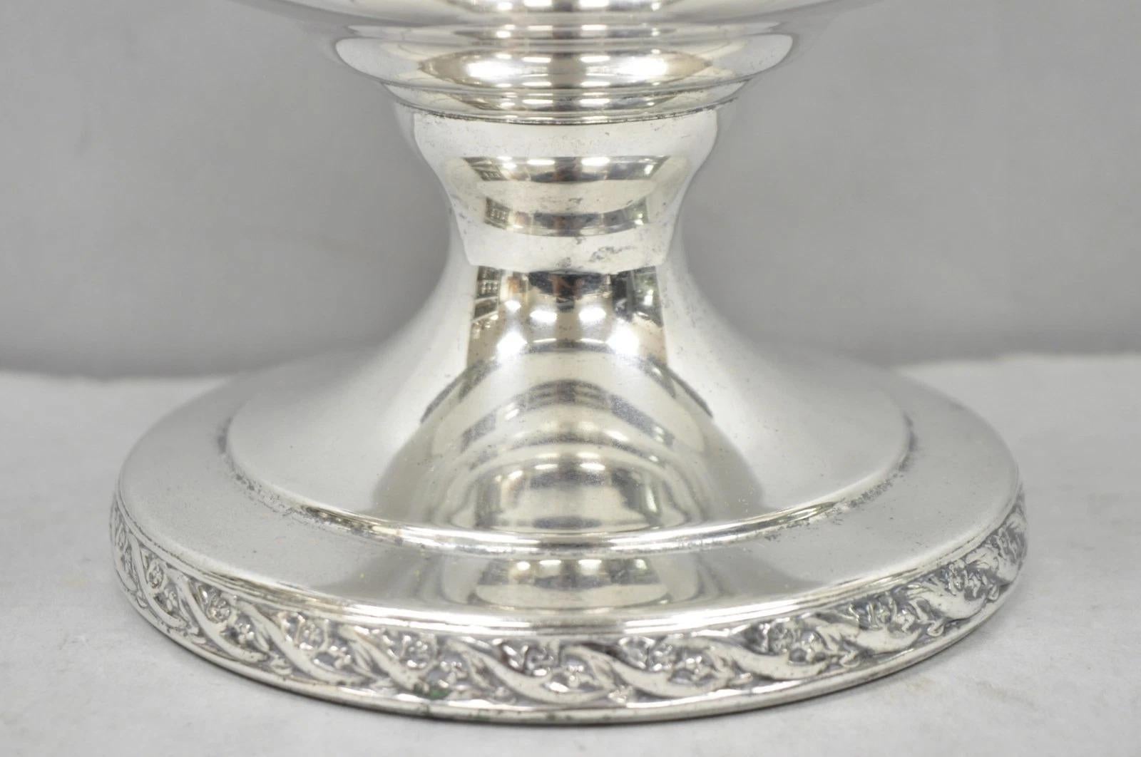 Mid 20th Century Wm Rogers & Son 2051 Spring Flower Silver Plated