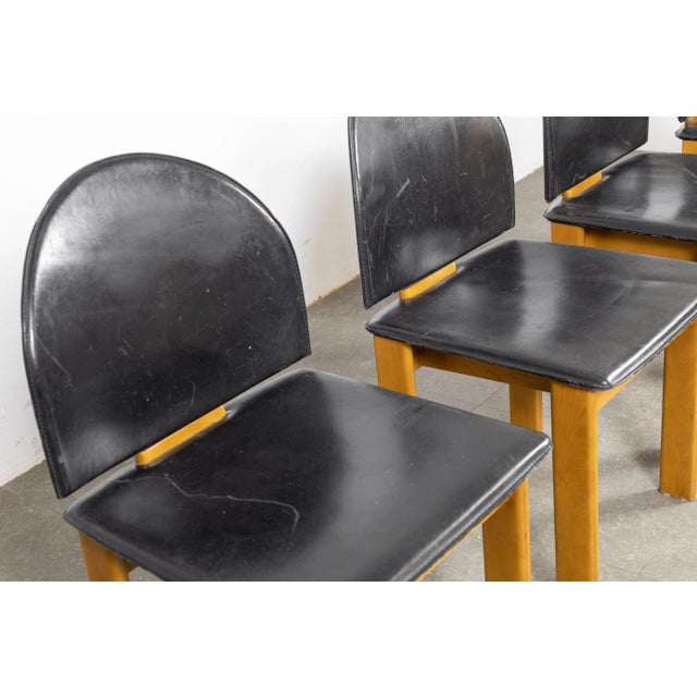 Girgi Dining Chairs in Leather by Tobia & Afra Scarpa, Set of 2 For Sale - Image 6 of 9