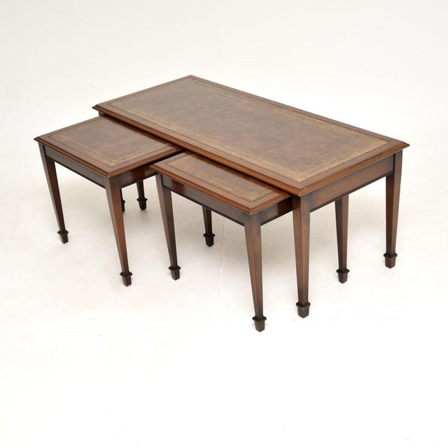 Antique Edwardian Nesting Tables with Leather Top, 1900, Set of 3 For Sale - Image 3 of 11
