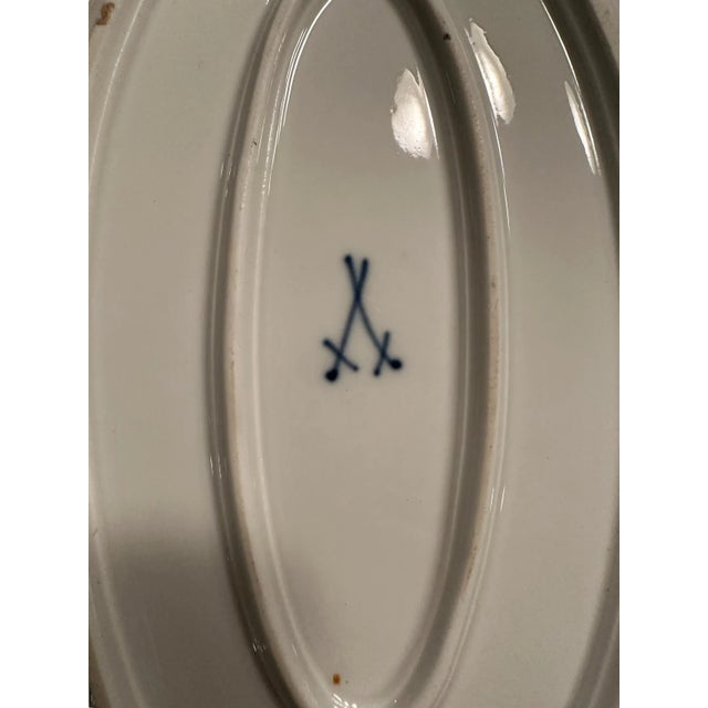 Ceramic Antique 19th Century Meissen Blue Onion Platter For Sale - Image 7 of 8