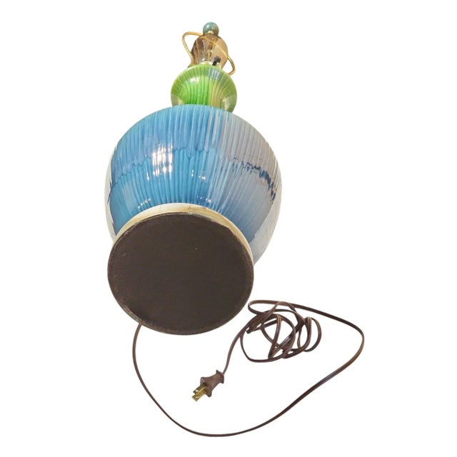 Mid Century Modern Tall Ceramic Royal Haeger Table Lamp With Shade For Sale In Atlanta - Image 6 of 6