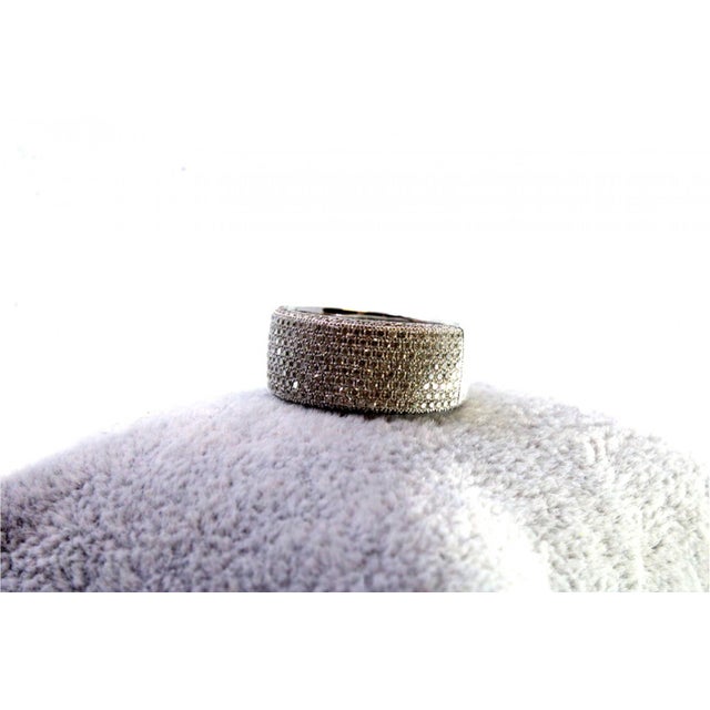 White Gold Ring with Brilliant-Cut Diamonds and Eight Bands For Sale - Image 3 of 8