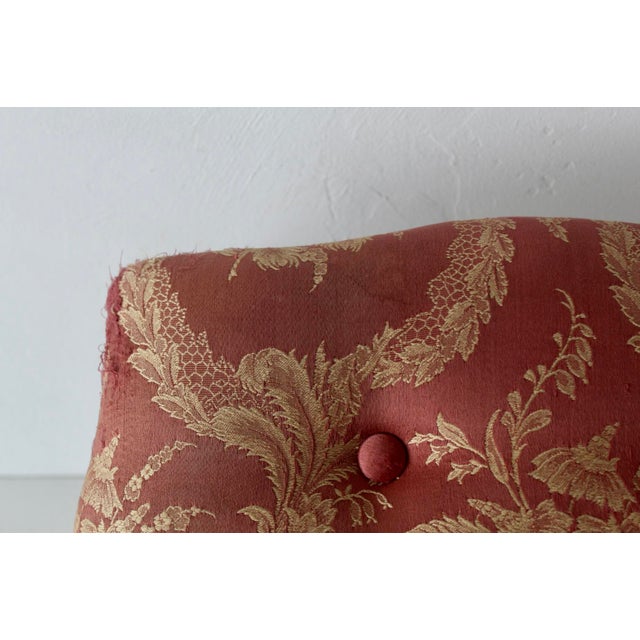 French Louis XV-style Carved Wood Upholstered Tufted Cabriole Legs Footstool Ottoman Vintage For Sale - Image 10 of 14
