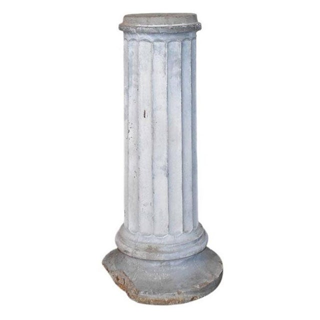 Short Architectural Rustic Greek Concrete Corinthian Column 20th Century For Sale - Image 10 of 10