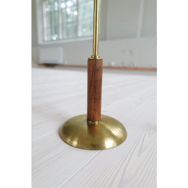 Midcentury Modern Brass and Walnut Table Lamp by Einar Bäckström, Sweden, 1950 For Sale - Image 18 of 18