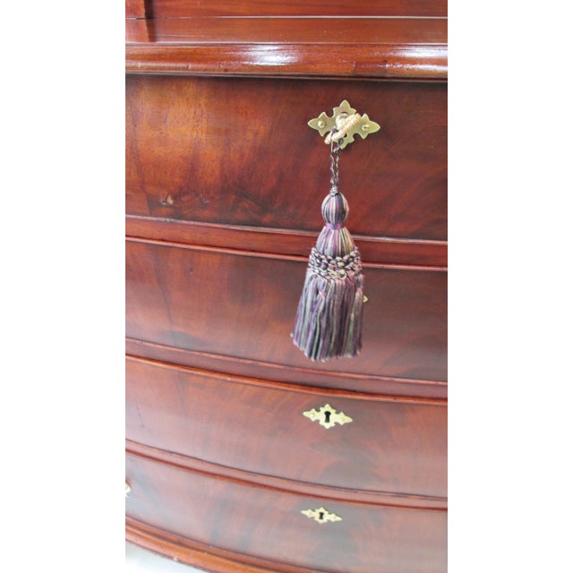 Mahogany Antique Chest of Drawers With Round Mirror For Sale - Image 9 of 9