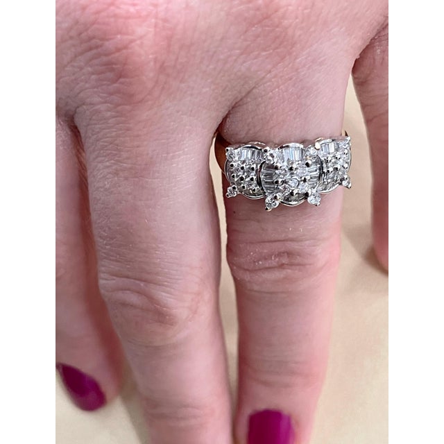 Three-Stone 1.5 Carat Diamond Cluster Cocktail 14 Karat Gold Ring For Sale - Image 14 of 18